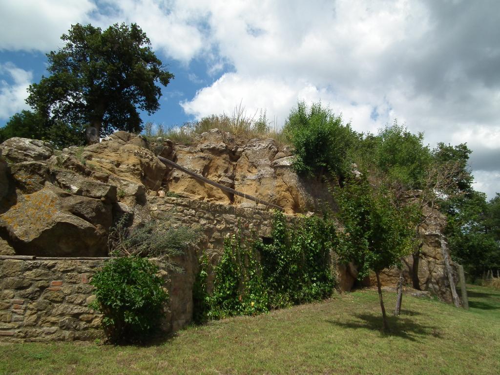 Agriturismo Riposati Monticchiello Exterior photo